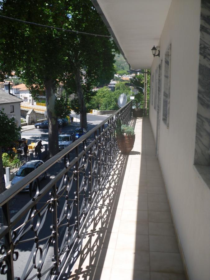Pensao Estrela Hotel อุนไญส์ ดา แซฮา ภายนอก รูปภาพ